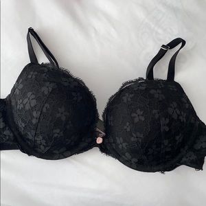 Black Lace Push-up Bra- Victoria’s Secret